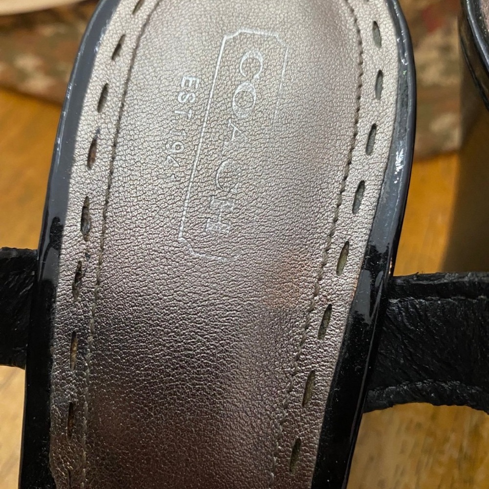 Coach Sandals - Picture 5 of 9